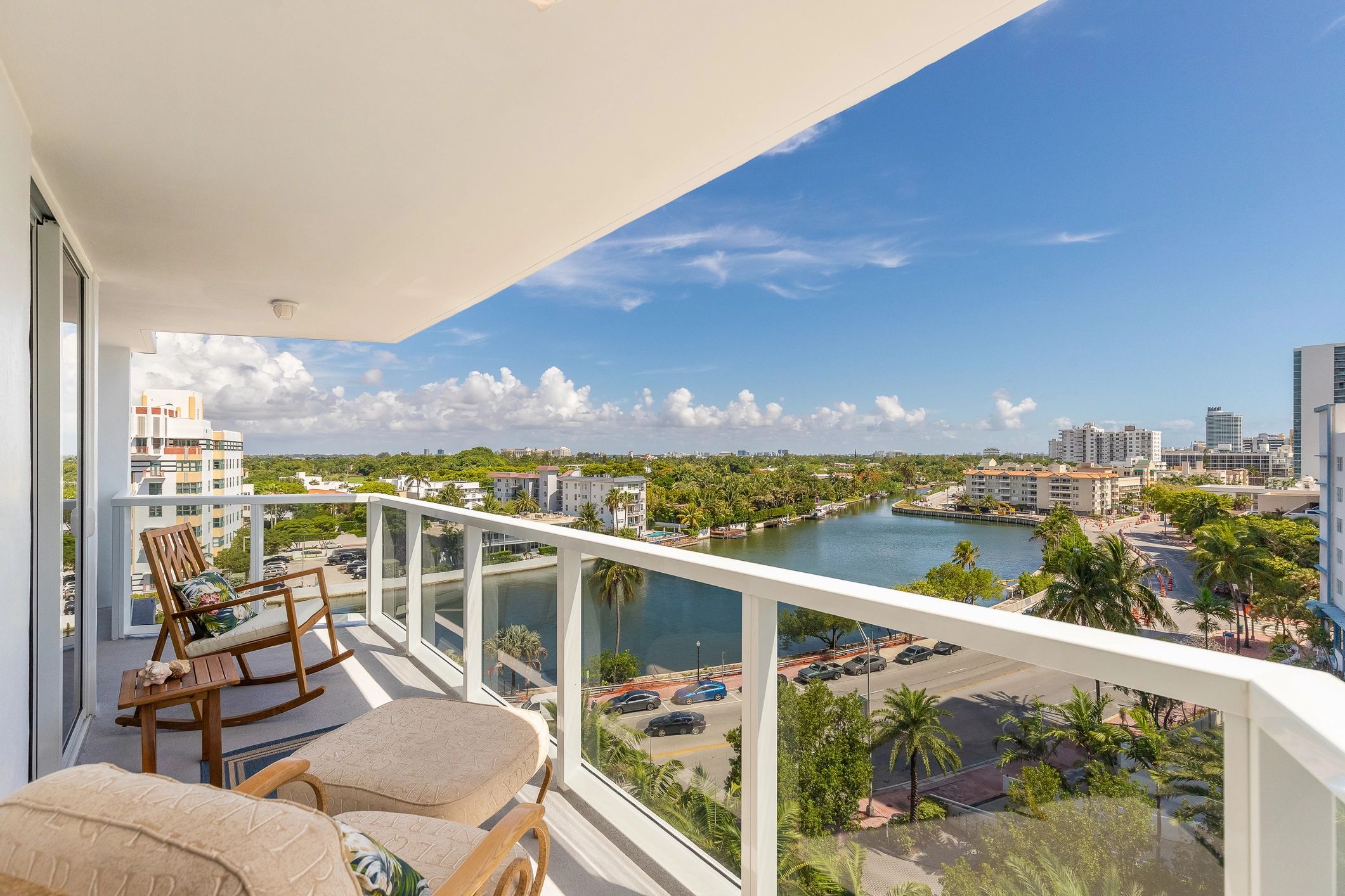 luxury guest testimonial happy client Miami resort